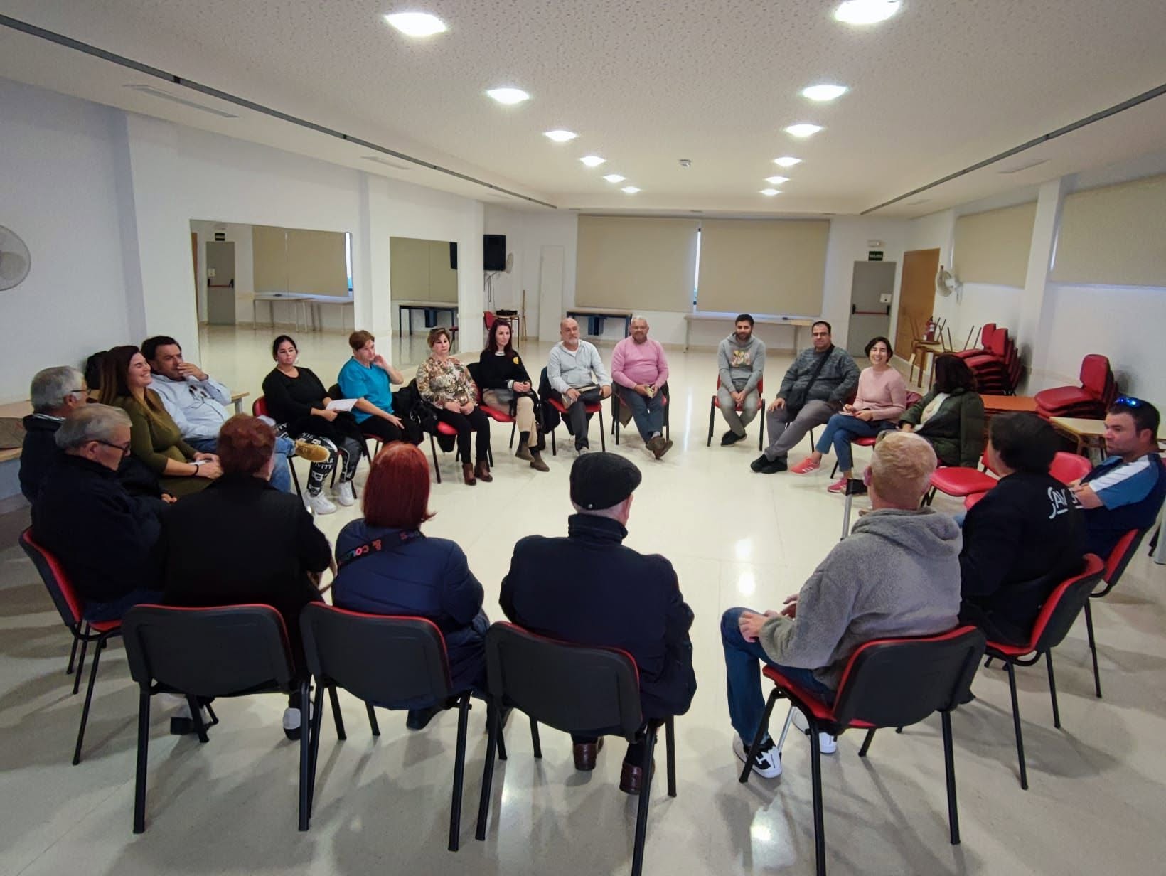 Reunión de representantes de asociaciones vecinales